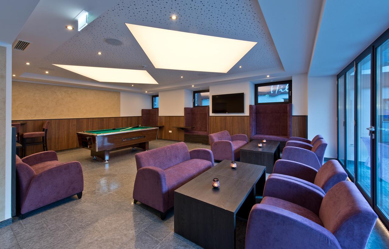 Hotel Neuwirt Цел ам Цилер Екстериор снимка